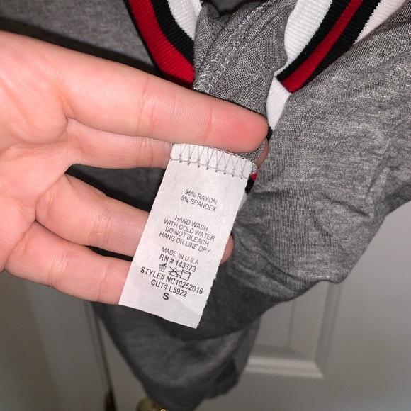 Gray LowCut T-Shirt - Picture 4 of 4